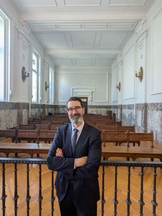 El presidente de la Sala de lo Social del TSXG recibe uno de los Premios Mérito Social del Colegio de Graduados Sociales