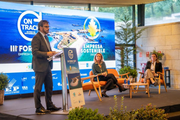 El conselleiro de Presidencia, Xustiza e Deportes, Diego Calvo, interviene en la apertura del III Foro CEP Empresa Sostenible.