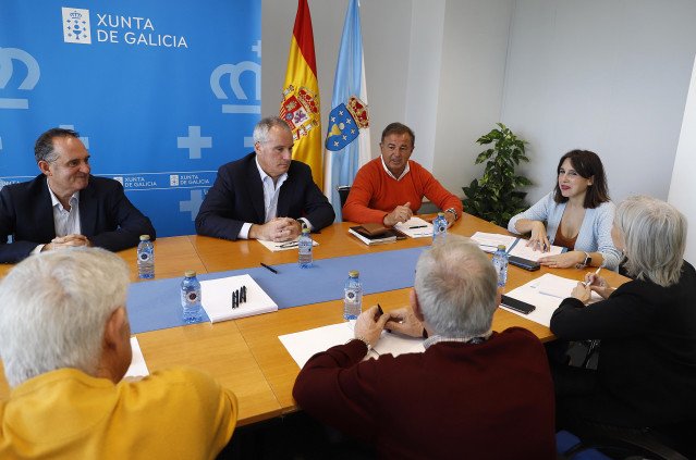 Reunión de la conselleira de Economía e Industria, María Jesús Lorenzana, con representantes de la Confederación de Industrias Textiles de Galicia (Cointega), a 15 de noviembre de 2024.