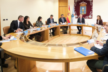 Rueda preside la reunión del Consello de la Xunta en el Parlamento gallego.