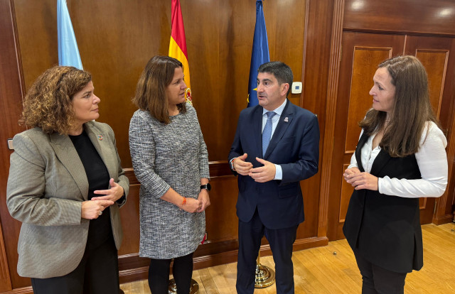 El delegado del Gobierno en Galicia, Pedro Blanco, se reúne con responsables de la Fundación CIUDEN.