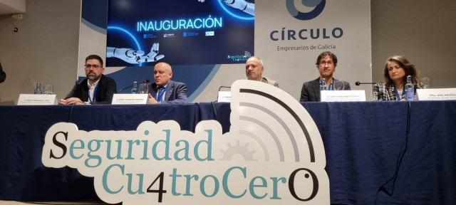 El secretario xeral de Emprego e Relacións Laborais, Pablo Fernández, participa en un congreso sobre seguridad industrial