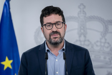 El secretario de Estado de Trabajo, Joaquín Pérez Rey, ofrece una rueda de prensa posterior al Comité de crisis para el seguimiento de los efectos de la DANA, en el Complejo de la Moncloa, a 15 de 