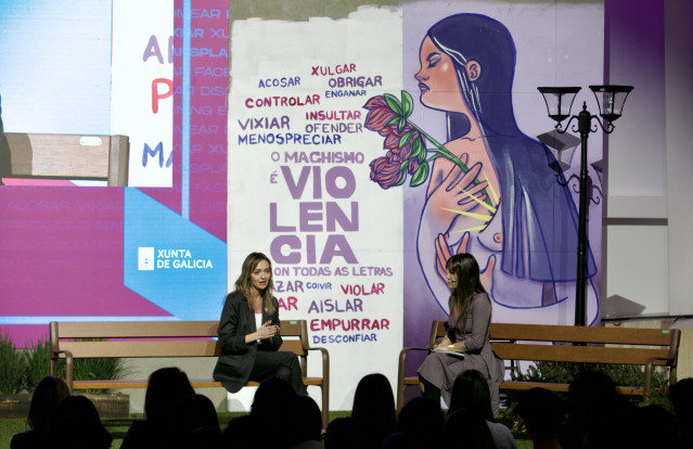 La conselleira de Política Social e Igualdade, Fabiola García, en el acto institucional de la Xunta de Galicia con motivo del  25N, Día Internacional de la erradicación de la violencia contra las mujeres.