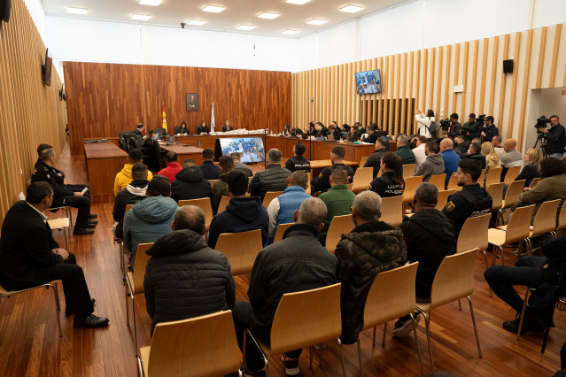 Archivo - Vista general de la primera jornada del macrojuicio por el alijo de cocaína del MV Karar, en la Ciudad de la Justicia de Vigo.