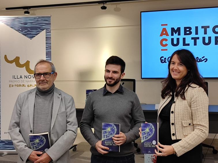 Adrián Pérez Bote presenta 'Baixo o ceo de xeo' su primera novela y ganadora del Premio Illa Nova de Narrativa