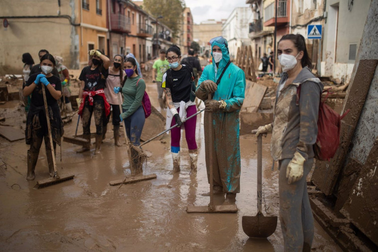 ¿Qué es y cómo funciona el 'Permiso Climático'? Cuatro días de ausencia laboral en caso de una catástrofe como la DANA