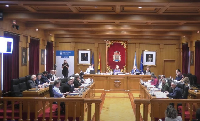 Pleno de la Diputación de Ourense