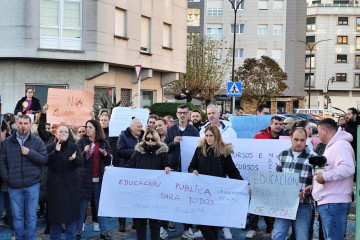 Protesta de padres del CEIP Bergantiños hace unos días en una foto de su Facebook