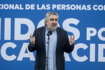 El presidente del Consejo Superior de Deportes, José Manuel Rodríguez Uribes, interviene durante el evento deportivo ‘Unidos por la Discapacidad’, en el Centro de Alto Rendimiento del Consejo Su