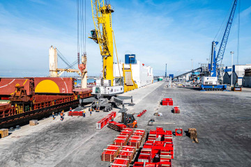 Archivo - El tráfico de mercancías repunta un 17% en los puertos estatales en Galicia en mayo