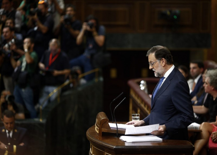 Rajoy presenta su proyecto como el más 