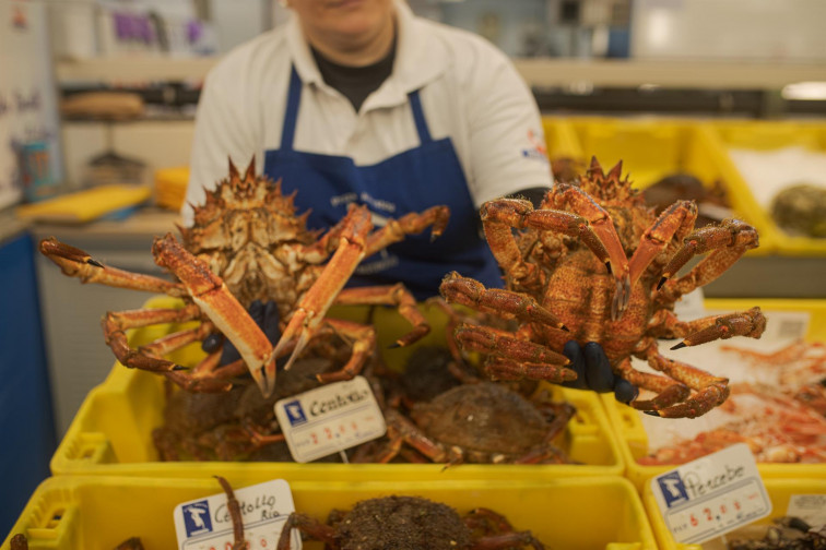 Subida de más del 50% en los alimentos navideños: percebes 