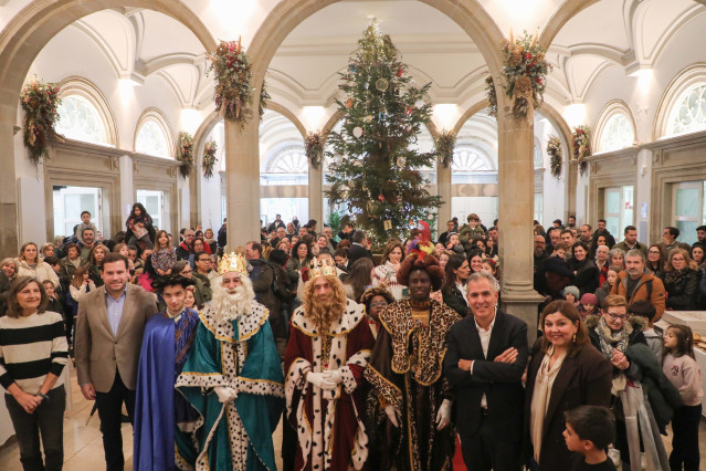 Recepción a los Reyes Magos en la Diputación de Pontevedra