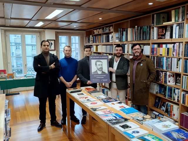 Presentación actos conmemorativos de Alfredo Brañas den la librería Couceiro