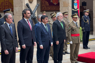 El general Marcial González Prada toma posesión como Jefe del Mando de Apoyo a la Maniobra en el Salón del Trono del Palacio de Capitanía General de A Coruña, en un ceremonia con presencia de dis