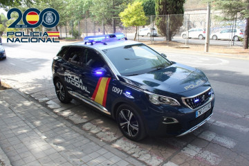 Vehículo de la Policía Nacional.