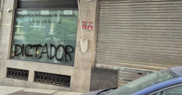 Vandalizan el Consulado de Venezuela en Vigo con la palabra 