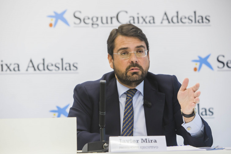 MUFACE: Adeslas apunta que se presentará al concurso pero CSIF advierte que todavía baraja una huelga