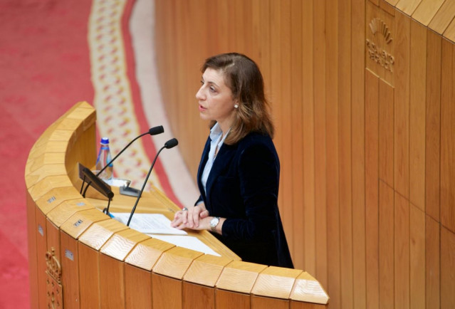 Archivo - La conselleira de Medio Ambiente, Ángeles Vázquez, en el Parlamento.