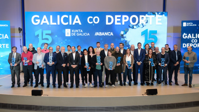 Acto de renovación do convenio para o financiamento do Plan de Patrocinio de Equipos galegos de Alta Competición entre Abanca e a Xunta.