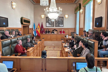 Pleno extraordinario de debate del estado de municipio de Santiago de Compostela 2025.