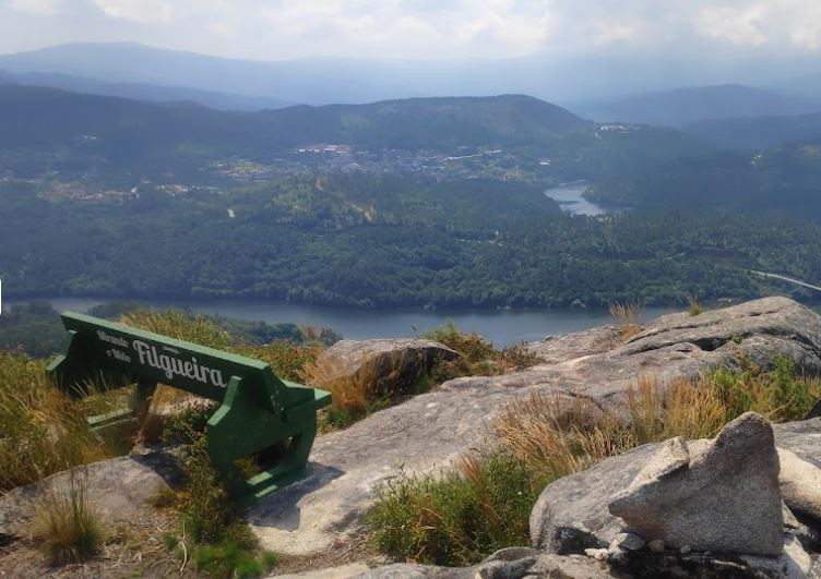 Miradoiro de Filgueira, zona a la que se bombearu00eda el agua del Miu00f1o desde el encoro de Frieira