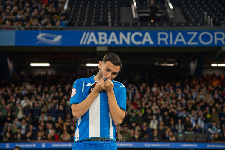 La cuesta de enero se complica en el Deportivo de La Coruña: también Lucas Pérez quiere dejar Riazor