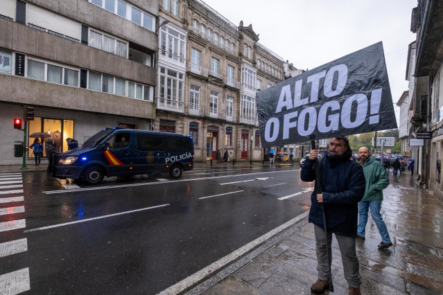 Archivo - Manifestantes salen a las calles de Santiago de Compostela en solidaridad con el pueblo palestino, a 28 de octubre de 2023, en Santiago de Compostela, A Coruña, Galicia.