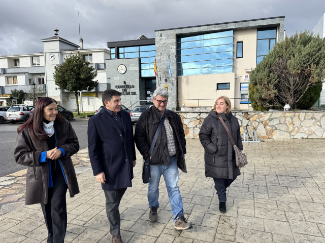 El delegado del Gobierno en Galicia, Pedro Blanco, visita Ribas de Sil (Lugo)