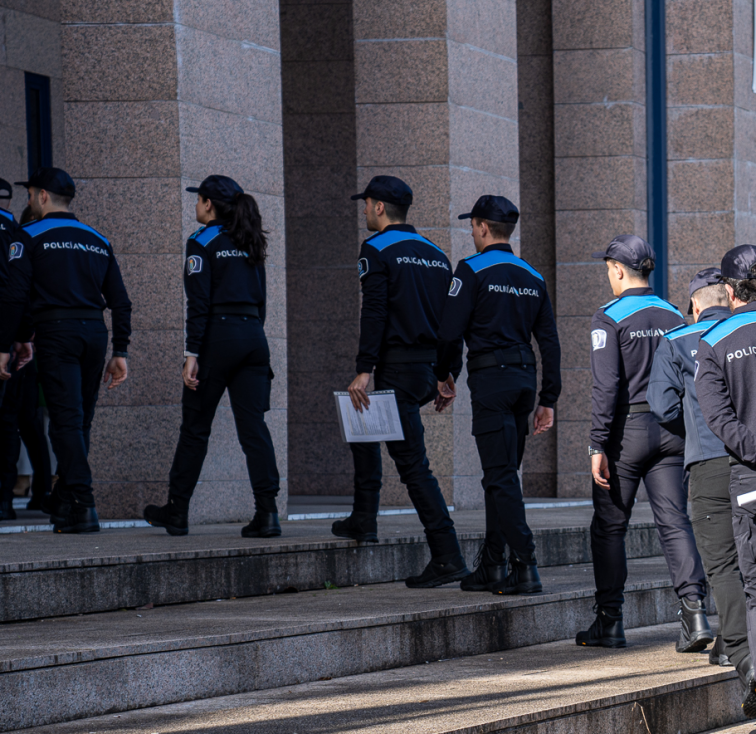 La Policía Local de Marín se declara en guerra contra el Concello, que se niega a abonar las deudas con el cuerpo