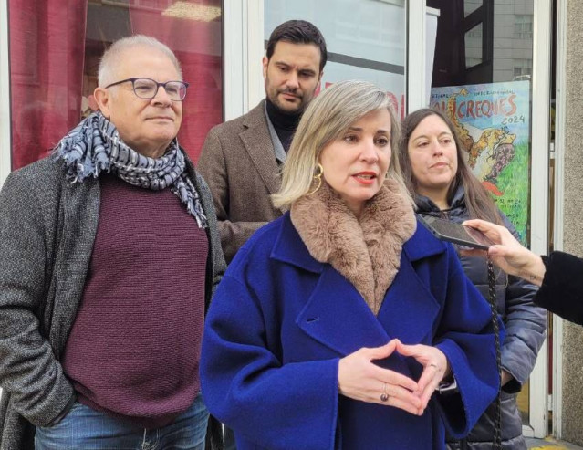 La portavoz de Sumar en el Congreso, Verónica Martínez Barbero, hace declaraciones a los medios.