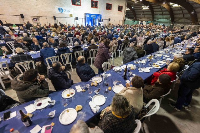 Cocido organizado por el PP en Ordes (A Coruña).