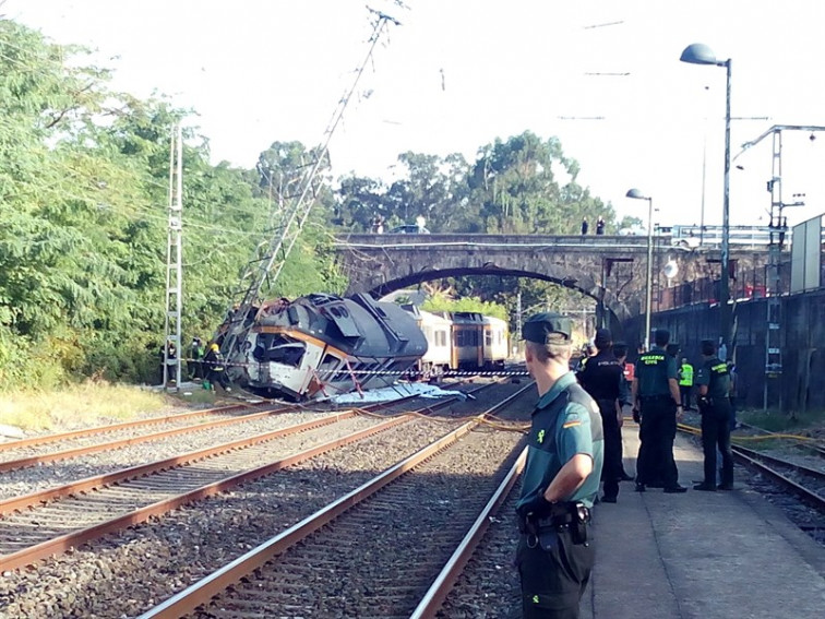 Suspendidas las caravanas electorales por el accidente de tren de O Porriño