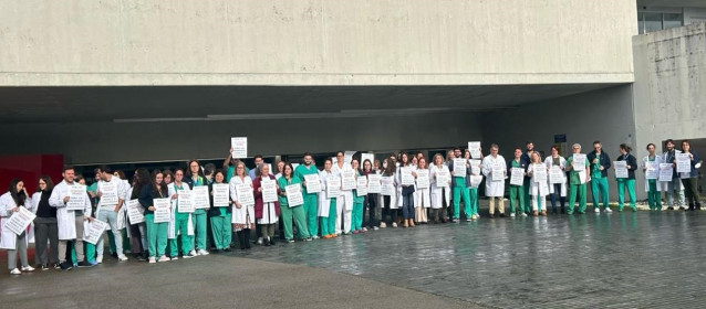 Concentración de médicos ante el Hospital Universitario Lucus Augusti (HULA) para reclamar un estatuto propio.