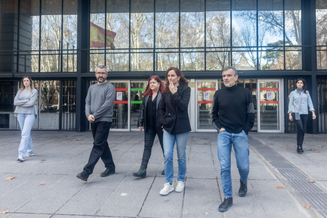 Imagen de archivo de la ministra de Sanidad, Mónica García , y el secretario de Estado de Sanidad, Javier Padilla.