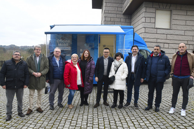 Visita a la oficina movil de Retorno en Nogueira de Ramuín (Ourense)