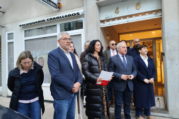 Reunión de los socialistas lucenses en la que ha sido propuesto Miguel Fernández para tomar posesión como nuevo alcalde de Lugo