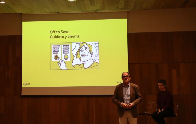 El director ejecutivo de B100, Jorge Mahía, durante la presentación de 'Off to Save' en el Museo Arqueológico Nacional, en Madrid, a 6 de marzo de 2025.