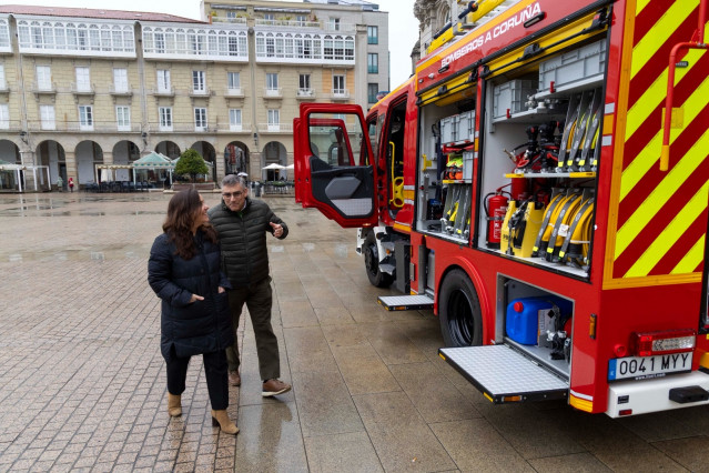 Presentación de un nuevo vehículo para los Bomberos de A Coruña