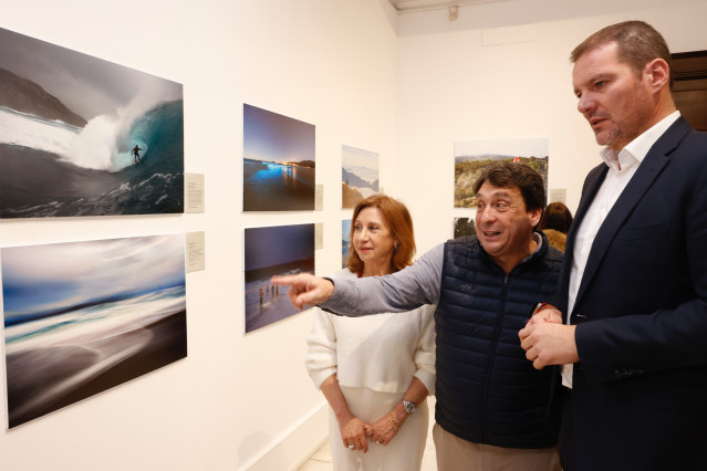 El conselleiro de Cultura, Lingua e Xuventude, José López Campos, participa en la inauguración de la exposición 'A Galicia inédita' en la Casa de Galicia de Madrid.