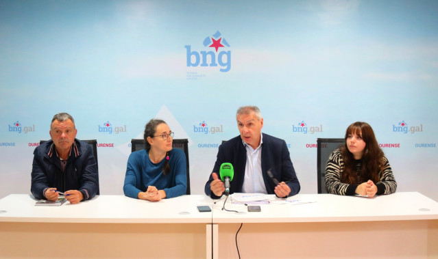 El portavoz del BNG en Ourense, Luís Seara, en rueda de prensa este viernes.