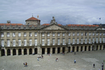 Archivo - Imagen de la fachada del Pazo de Raxoi