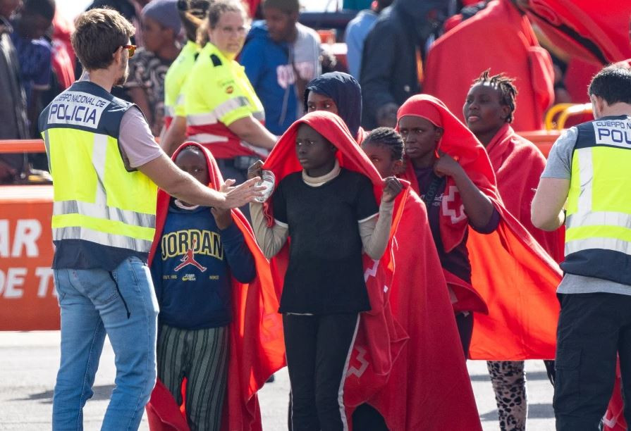 Menores emigrantes llegando a Lanzarote