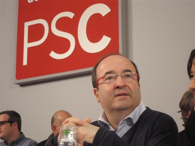 Miquel Iceta gaña as primarias do PSC cunha marxe de 600 votos