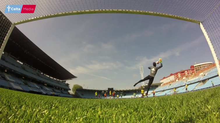 ​El futuro del Celta está en los guantes de Iván Villar