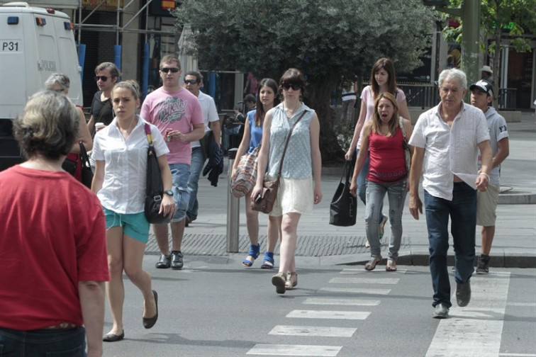 En quince anos case 350.000 persoas vivirán soas en Galicia