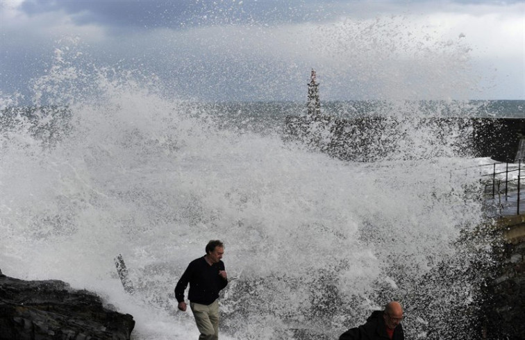 Alerta laranxa na costa por temporal