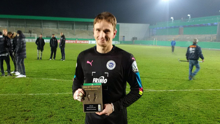 ​Un asturiano, héroe de la copa alemana de fútbol