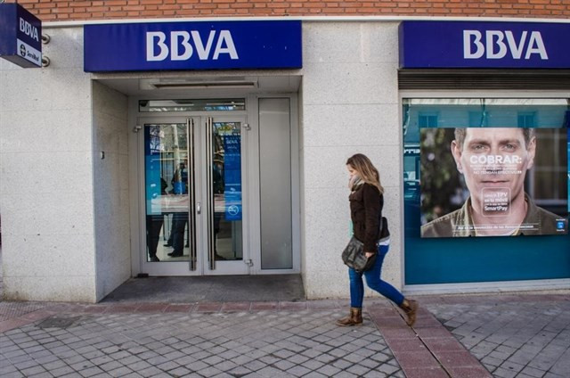 ​Un exempregado coruñés do BBVA reclámalle 140 millóns á entidade